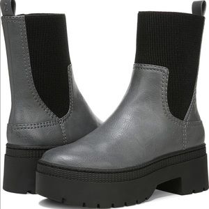 Zodiac Roxie Platform Chelsea boot - sz: 7.5, Smoke Gray worn once